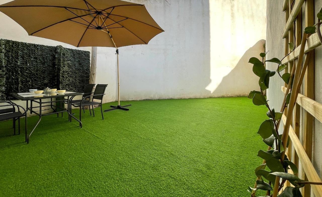 アテネSoho Modern 55Sqm Studio With Secret Gardenアパートメント エクステリア 写真
